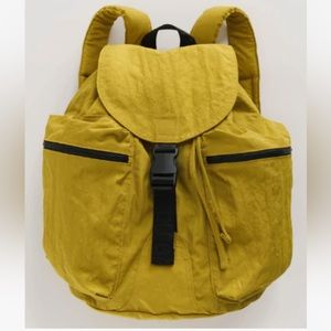 Baggu large sport backpack in lentil